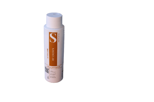 L' activator curly My Crown fait partie intégrante de la ligne de traitement capillaire My Crown, conçue pour répondre aux besoins spécifiques des cheveux bouclés. Avec ce produit, vous pouvez éliminer les frisottis et obtenir des boucles bien définies et hydratées.