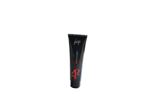 Crème Curl Extrem - Weho par Vitality's Transformez vos boucles avec la Crème Curl Extrem de la gamme Weho de Vitality's. Conçue pour sculpter et fixer les cheveux bouclés, cette crème offre une définition impeccable et une tenue longue durée. Appliquez Curl Extrem pour des boucles parfaitement formées, souples et sans frisottis. Idéale pour sublimer votre texture naturelle, cette crème est votre alliée pour des coiffures élégantes et dynamiques.