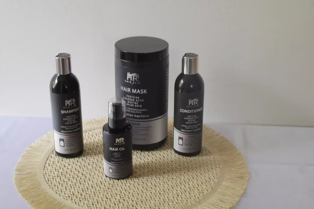 Coffret HR Hair Care Réparation Professionnelle avec shampoing, après-shampoing, masque 1000 ml et huile fortifiante pour cheveux abîmés.