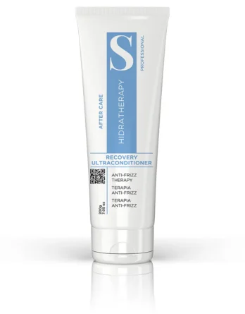 Après-shampoing ultra-hydratant Hydratherapy Ultra-Conditioner à l’eau ozonisée pour hydrater et réduire les frisottis.